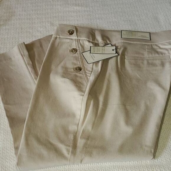 Dana Buchman Secretly Slimming Stretch Pullon Mid Rise Sz 1X Capri w Pockets - Picture 3 of 10